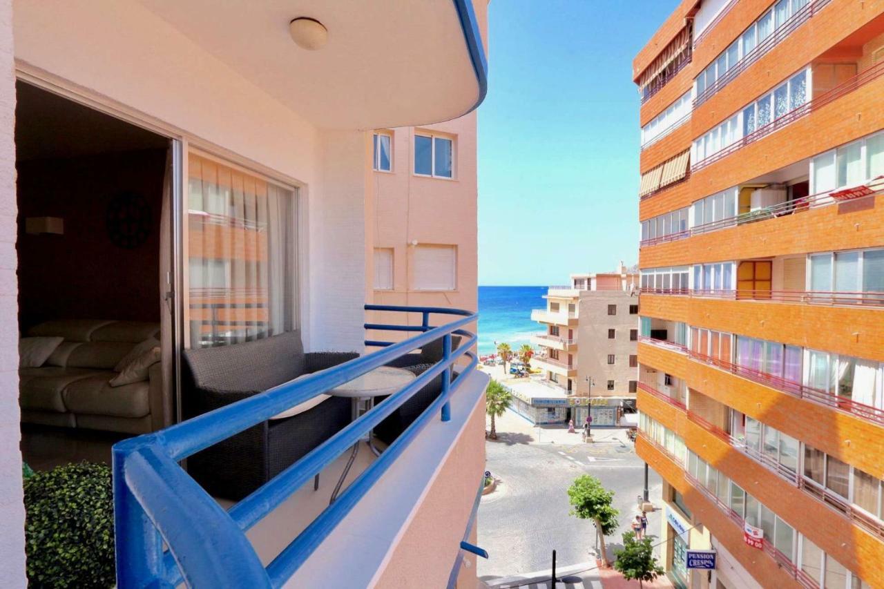 3- Bedroom Apartment In The Centre Of Calpe With Nice Living Room, 1 Bathroom. Екстер'єр фото