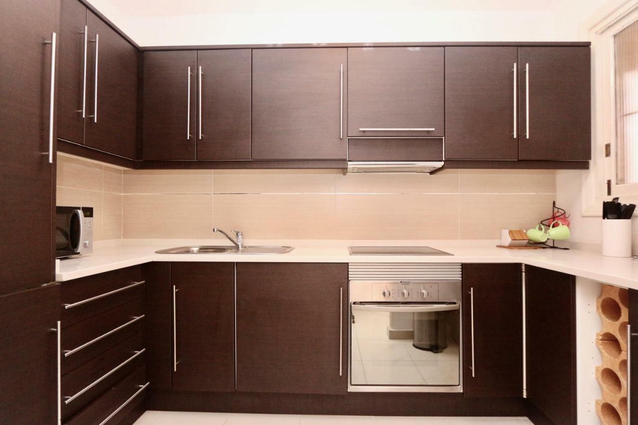 3- Bedroom Apartment In The Centre Of Calpe With Nice Living Room, 1 Bathroom. Екстер'єр фото
